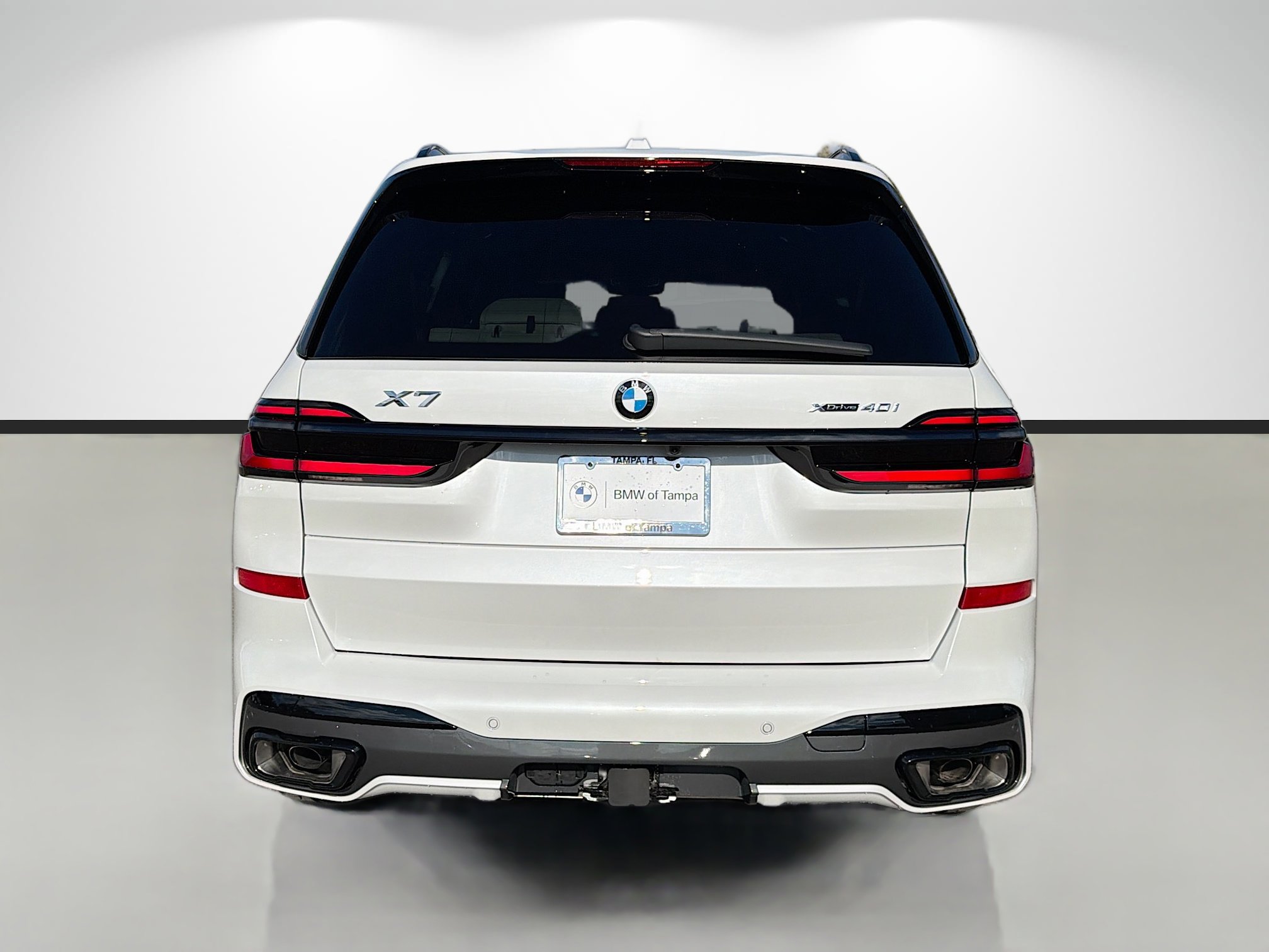 New 2026 BMW X7 xDrive40i w/ Executive Package image 4