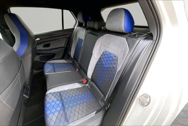 Used 2025 Volkswagen Golf w/ Euro Style Package AWD/4WD image 28