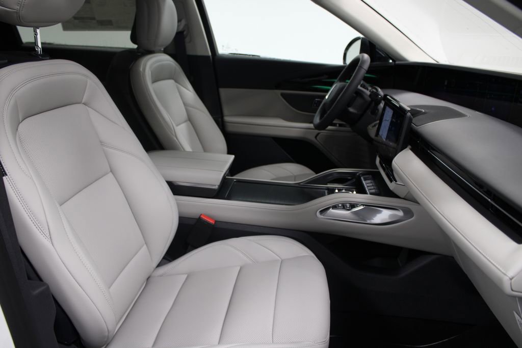 New 2026 Lincoln Nautilus Premier image 27