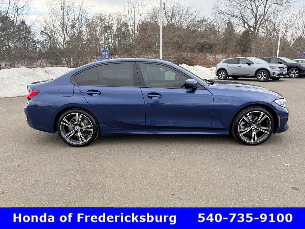 Used 2022 BMW 330i Sedan w/ Driving Assistance Package image 7