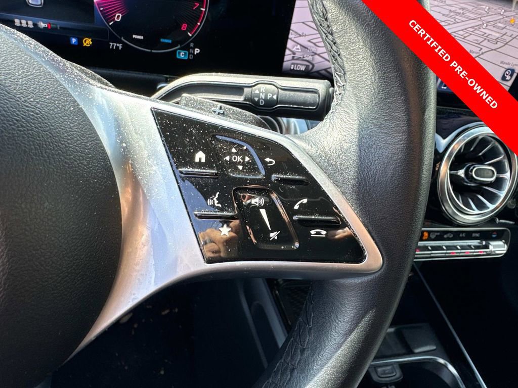 Used 2024 Mercedes-Benz GLB 250 image 22