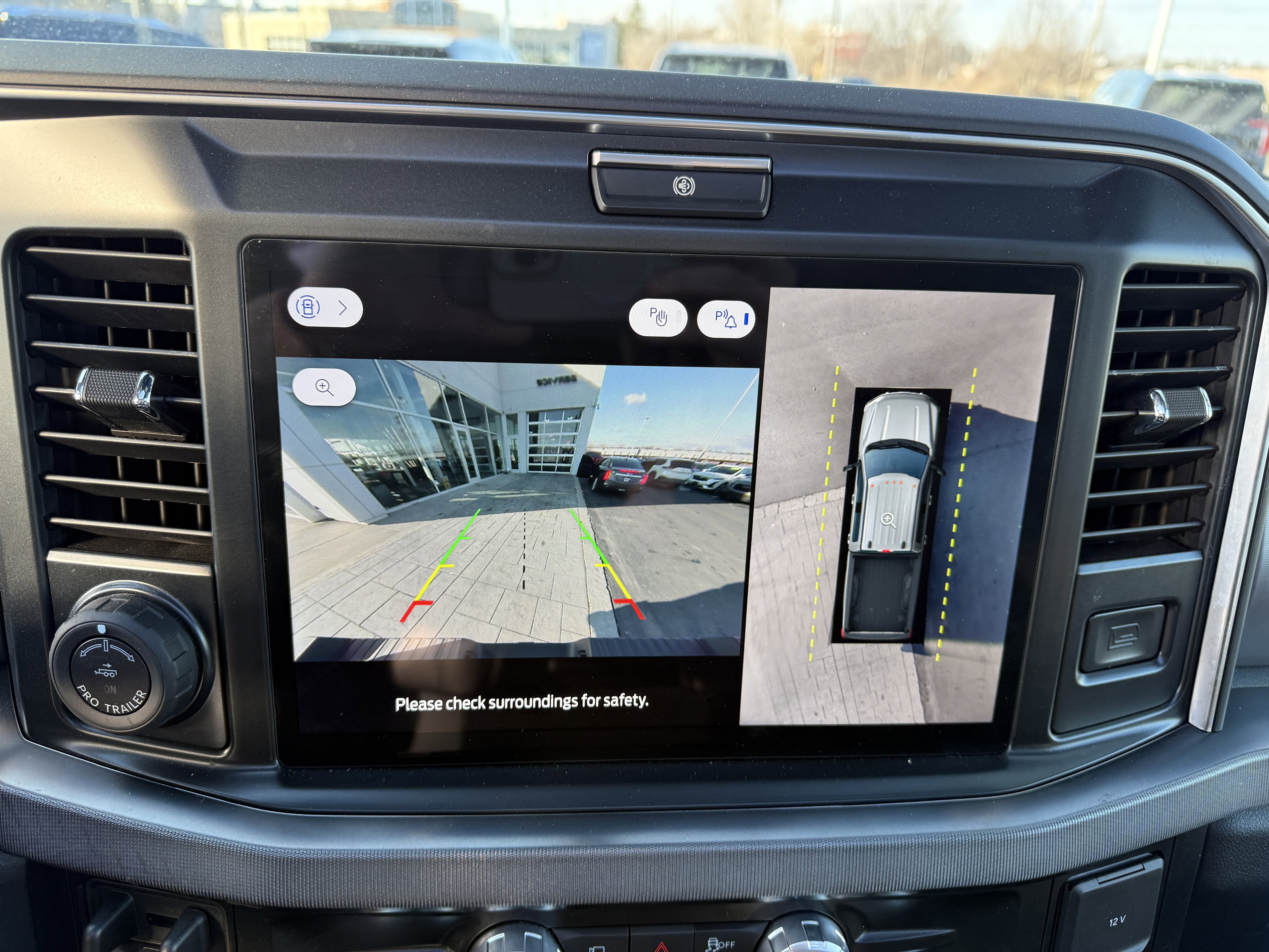 Used 2025 Ford F450 Platinum image 22