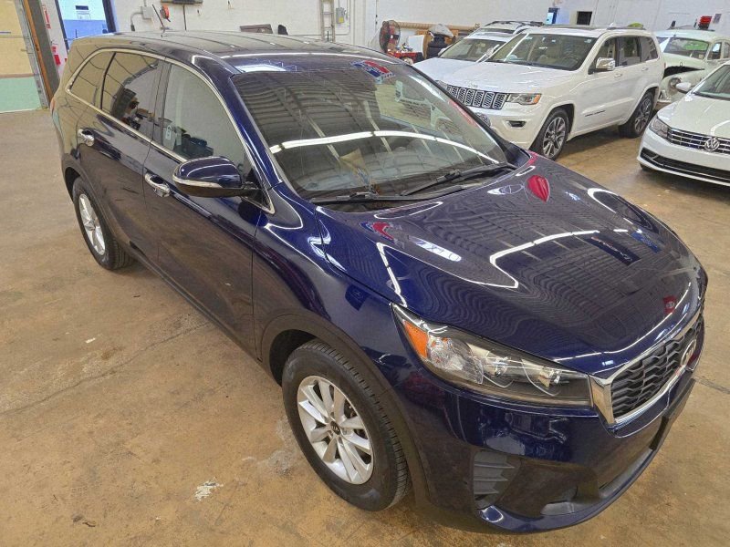 Used 2020 Kia Sorento LX FWD image 16
