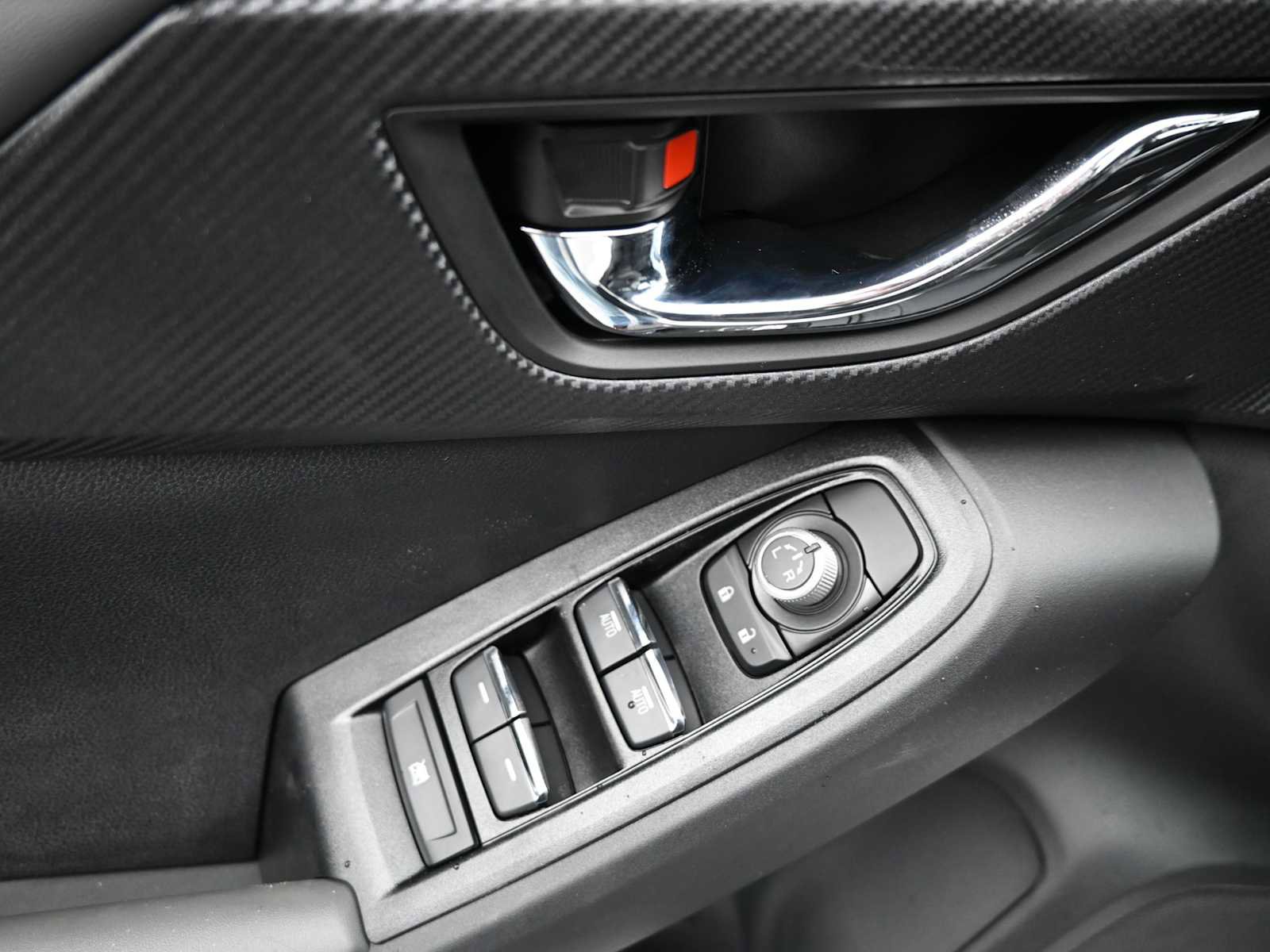 New 2026 Subaru Crosstrek 2.5i Limited image 8