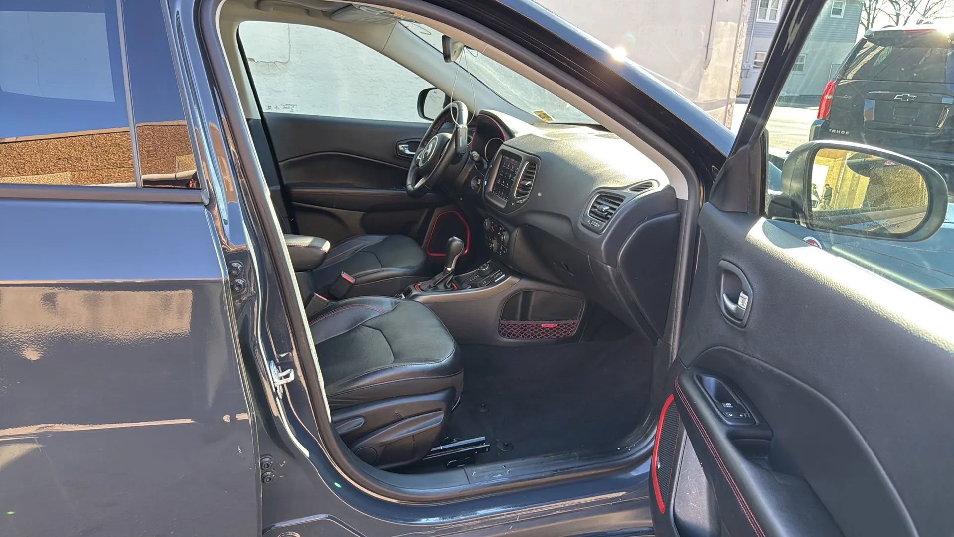 Used 2018 Jeep Compass Trailhawk w/ Leather Interior Group image 25