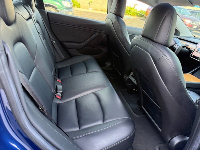 Used 2018 Tesla Model 3 Long Range image 20