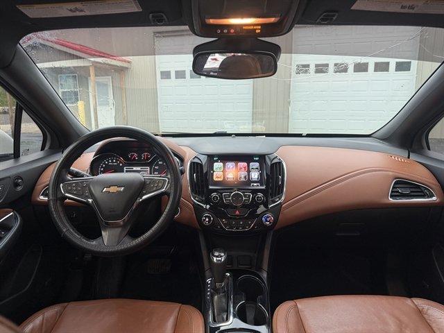 Used 2016 Chevrolet Cruze Premier FWD image 27