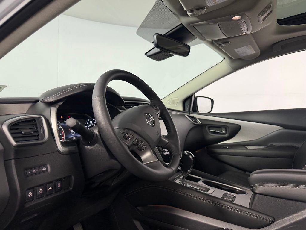 Used 2024 Nissan Murano SL image 23
