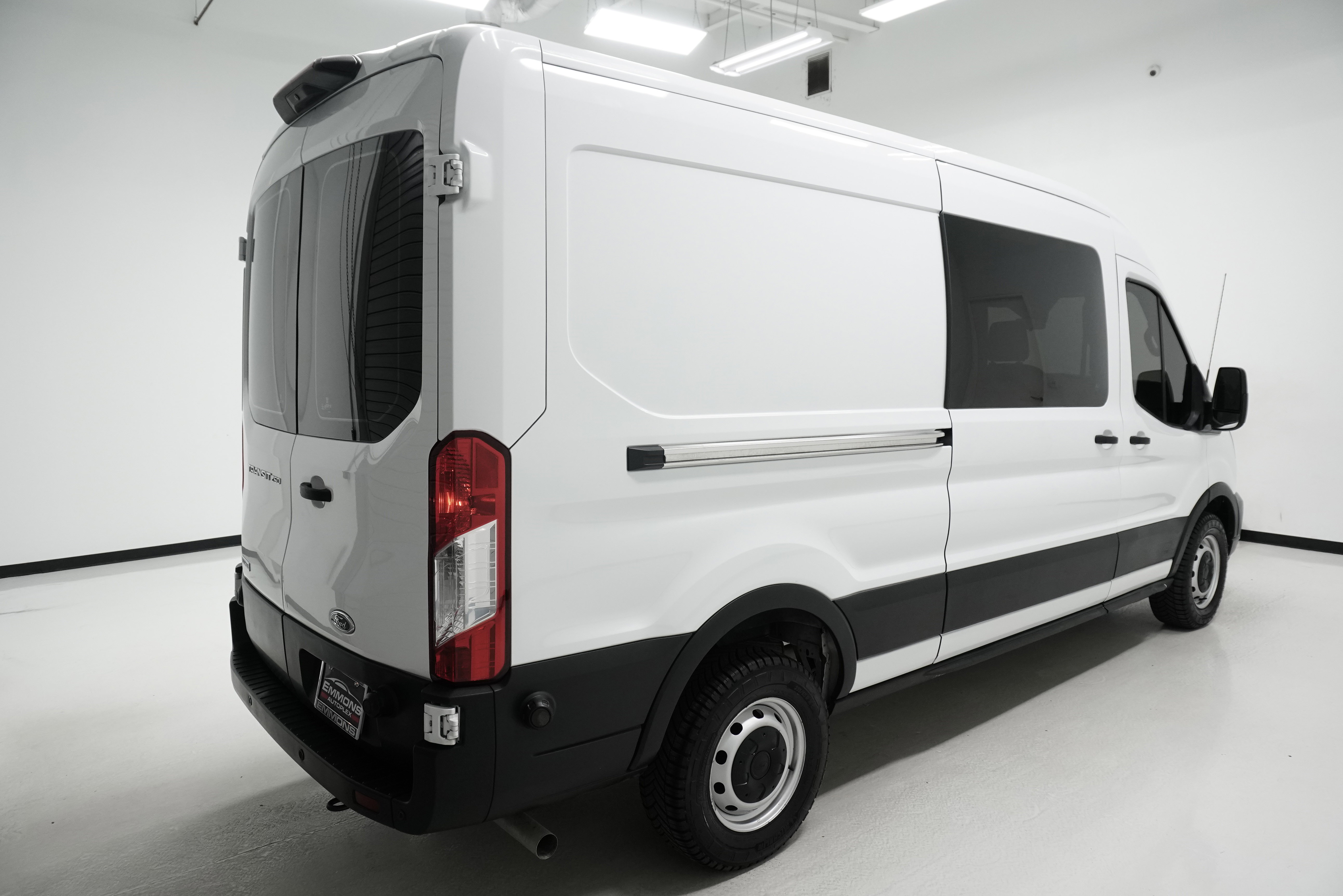 Used 2020 Ford Transit 250 Medium Roof w/ Load Area Protection Package image 4