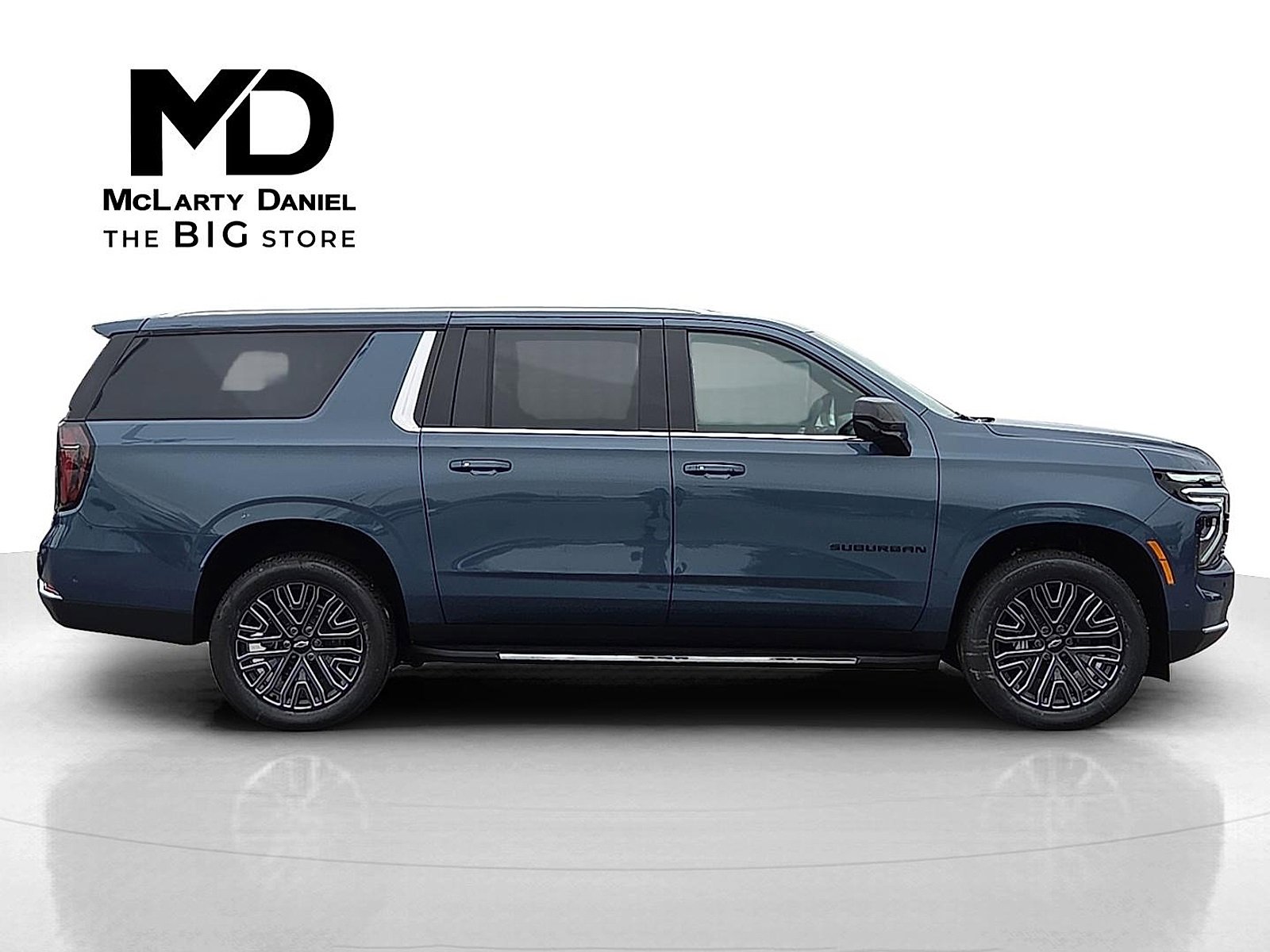 New 2026 Chevrolet Suburban LT w/ LPO, Dark Essentials Package image 6