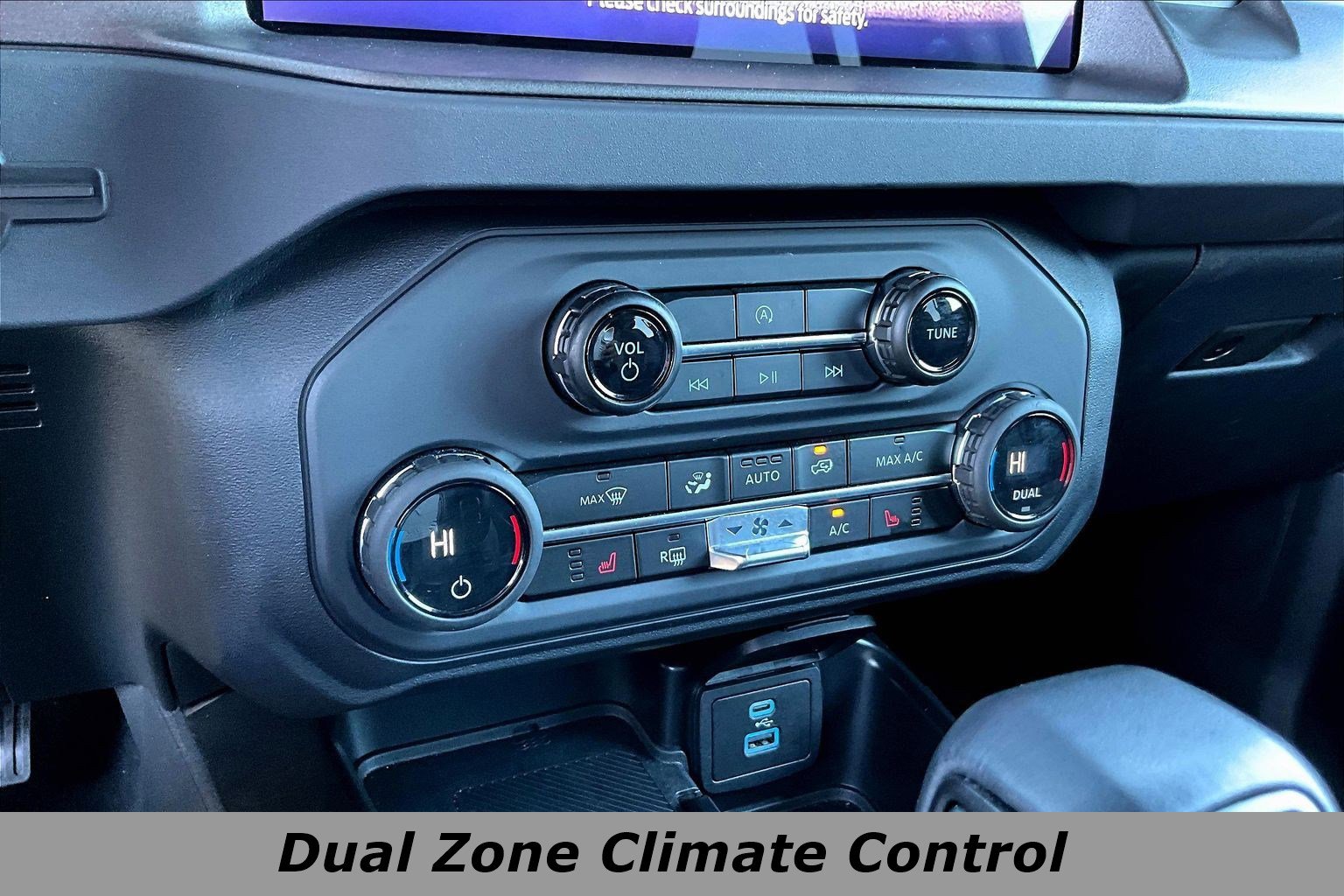 Used 2025 Ford Bronco Big Bend AWD/4WD image 15