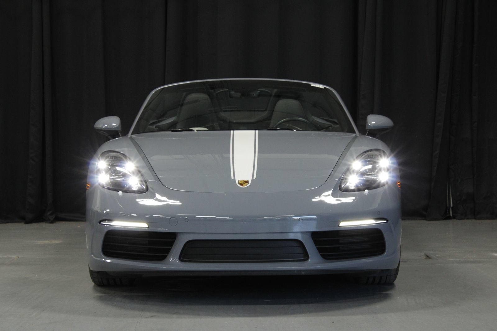 Certified 2024 Porsche 718 Boxster RWD image 10