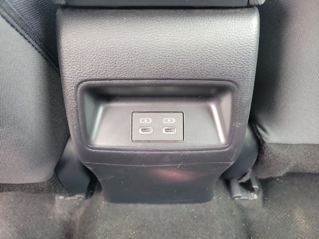 Used 2025 Toyota Corolla LE FWD image 9