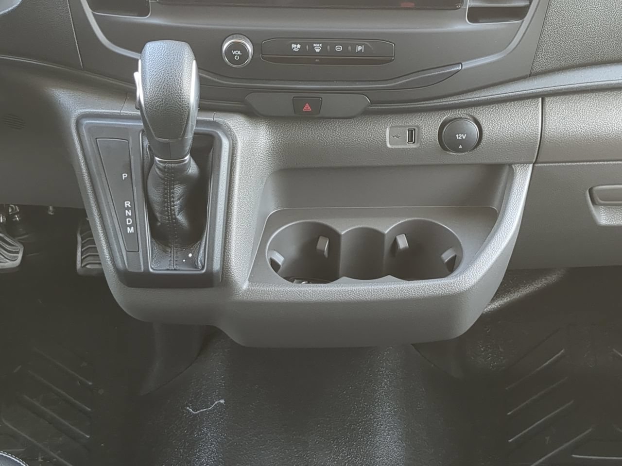 New 2026 Ford Transit 250 148 High Roof RWD image 16