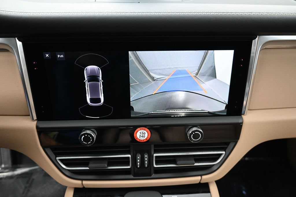 Certified 2026 Porsche Macan S AWD/4WD image 20