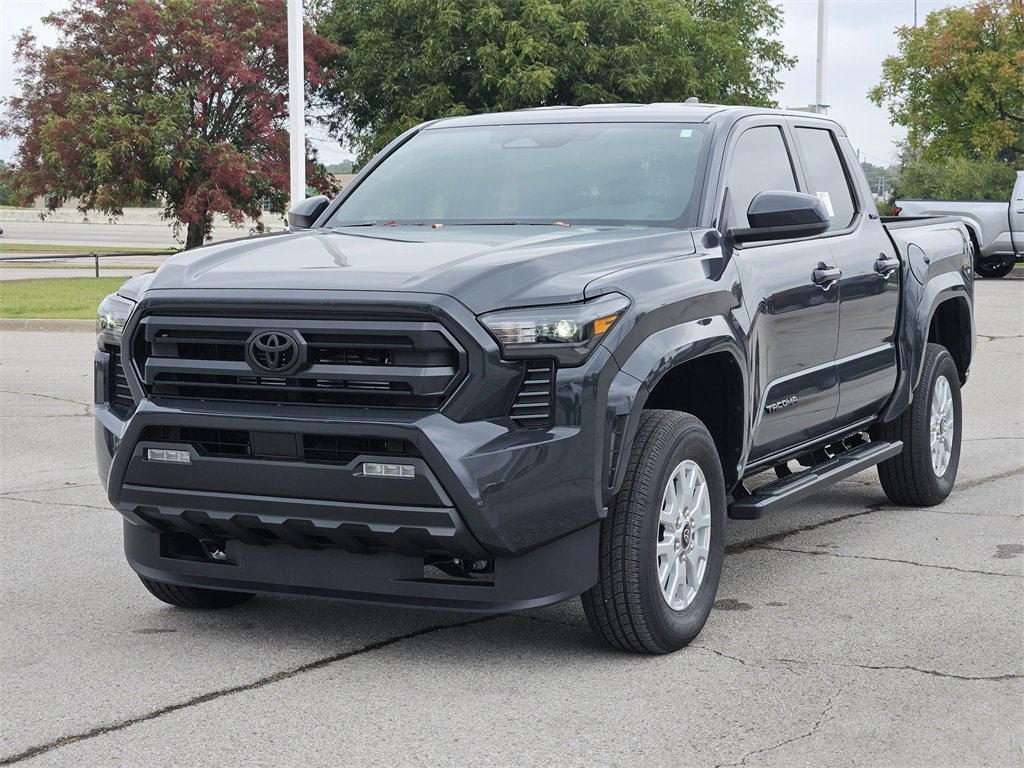 New 2025 Toyota Tacoma SR5 w/ Blackout Package (GST) image 2