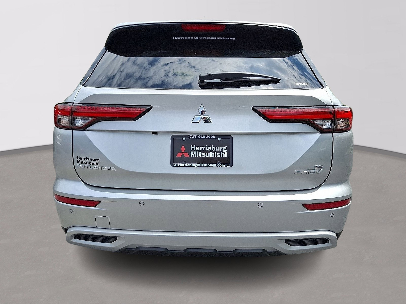 New 2025 Mitsubishi Outlander SE image 6