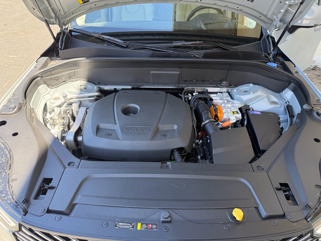 New 2026 Volvo XC90 T8 Ultra w/ Protection Package Premier image 31