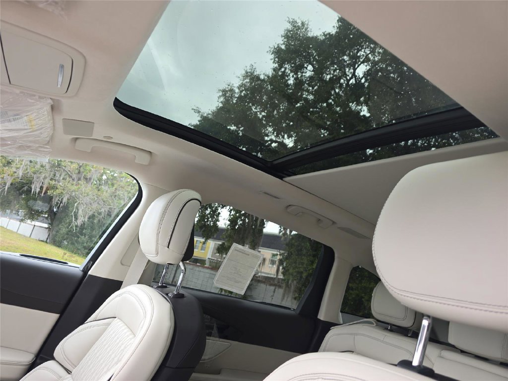 New 2026 Lincoln Nautilus Black Label AWD/4WD image 18