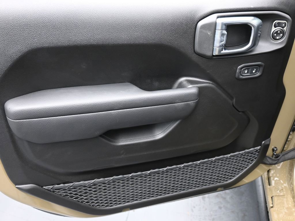 New 2026 Jeep Gladiator Willys image 9