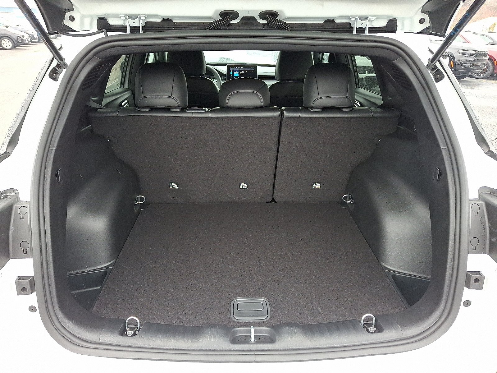 New 2026 Jeep Compass Latitude AWD/4WD image 21
