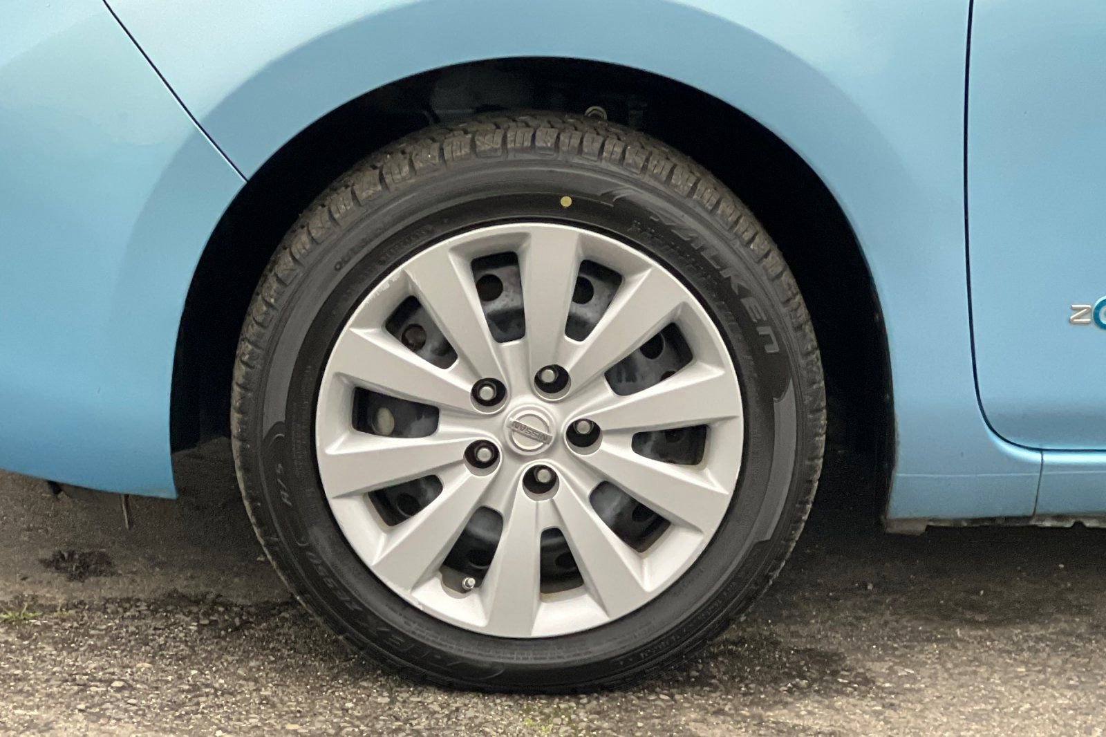 Used 2015 Nissan Leaf S w/ Charge Package image 25