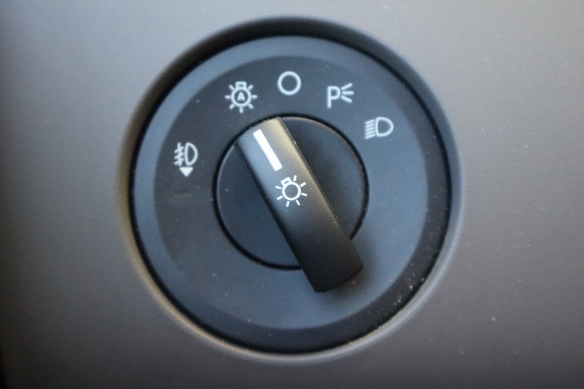 Used 2014 Ford Expedition XLT AWD/4WD image 30