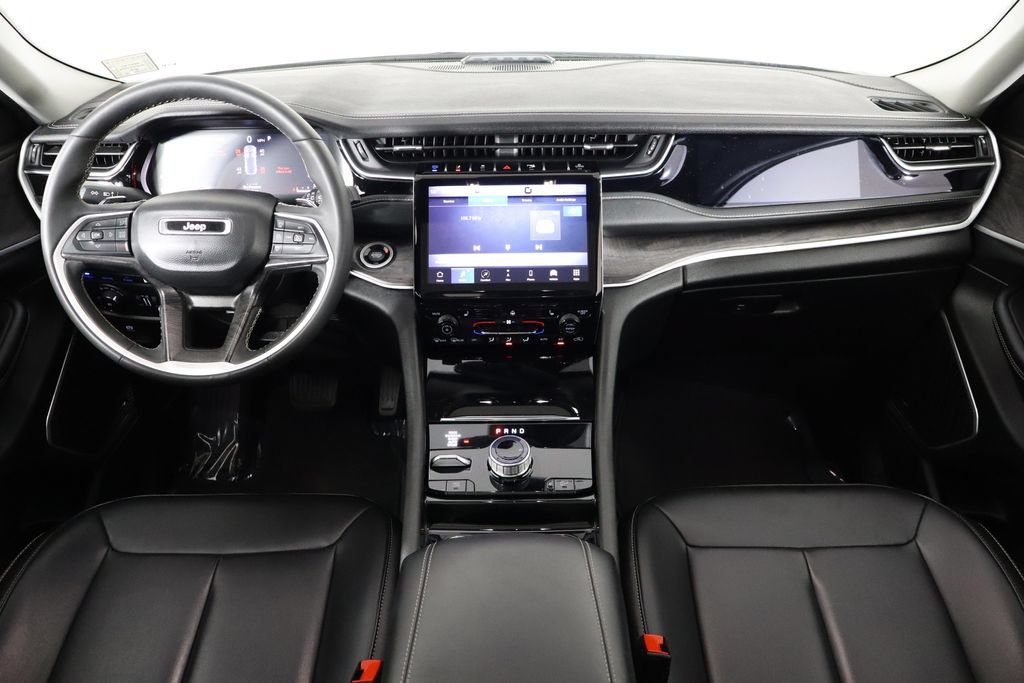 Used 2023 Jeep Grand Cherokee 4WD 4xe image 13