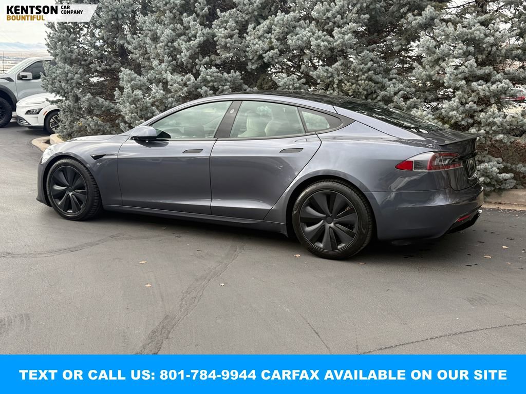 Used 2021 Tesla Model S Plaid image 5