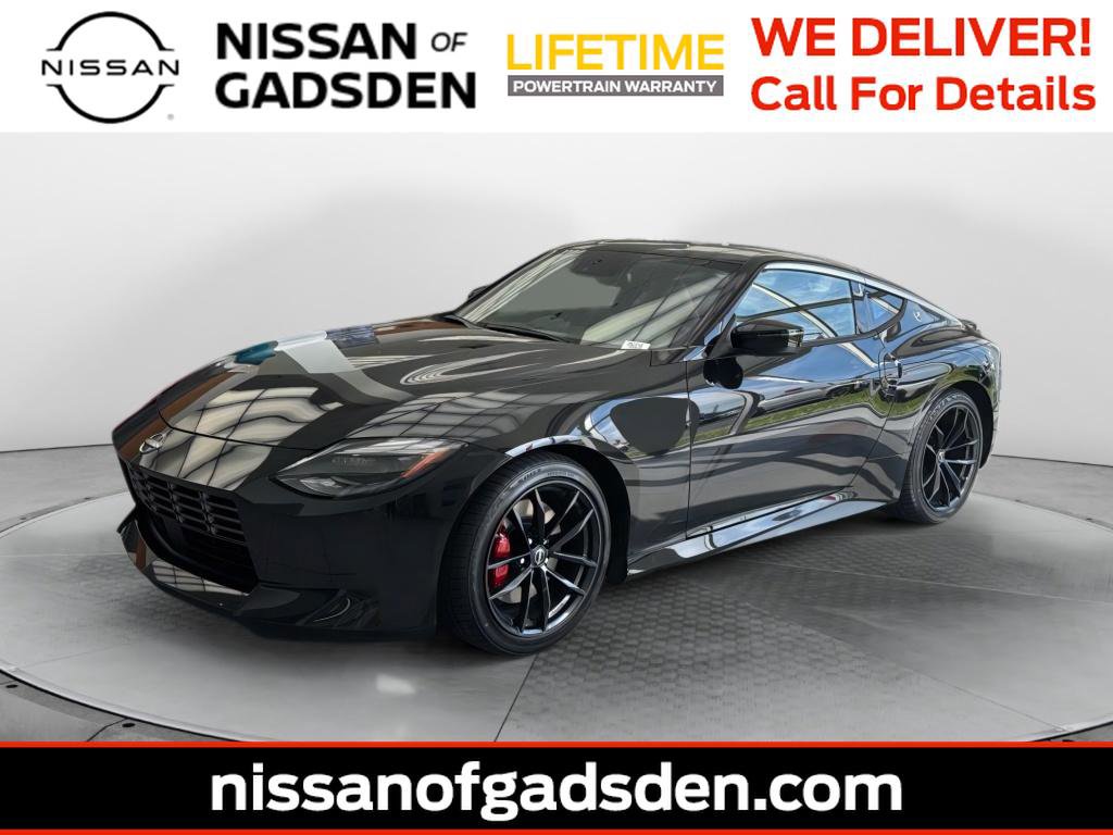 New 2025 Nissan Z Performance w/ Floor Mat Package