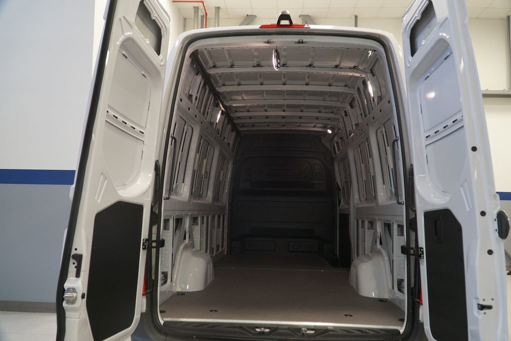 New 2025 Mercedes-Benz Sprinter 2500 image 14
