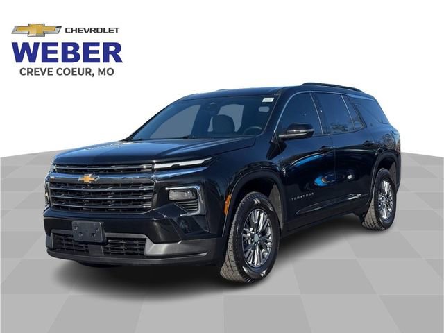Used 2024 Chevrolet Traverse LT image 1