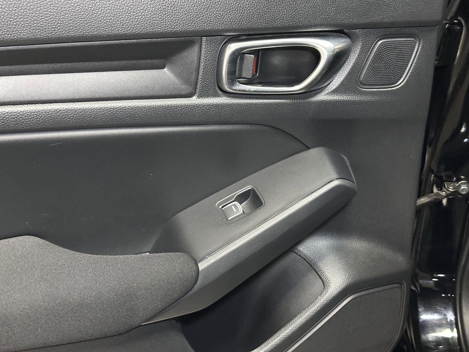 Certified 2023 Honda Civic Sport image 30