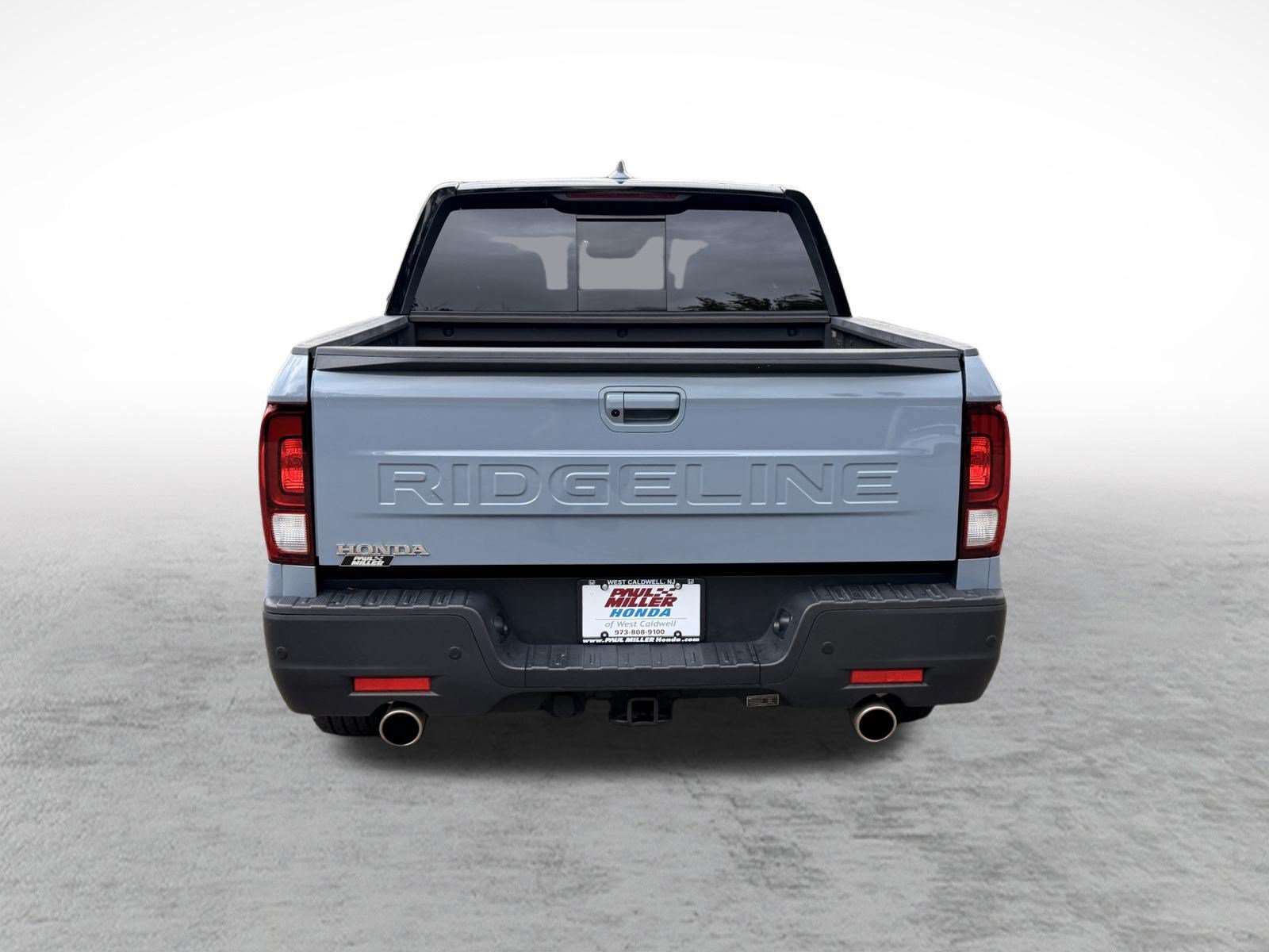 Used 2025 Honda Ridgeline Black Edition image 5