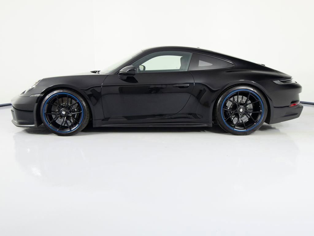 Certified 2022 Porsche 911 GT3 RWD video 2