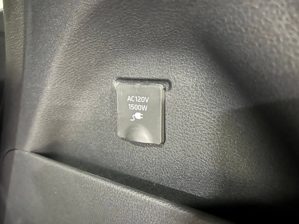 New 2026 Toyota Sienna XLE Woodland Edition AWD/4WD image 38