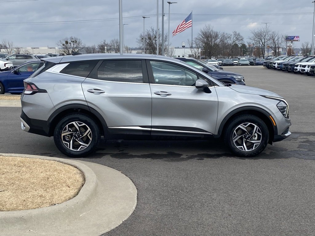 Certified 2024 Kia Sportage LX image 8