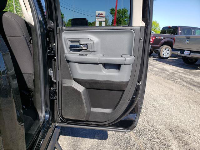 Used 2019 RAM 1500 Classic Warlock AWD/4WD image 19