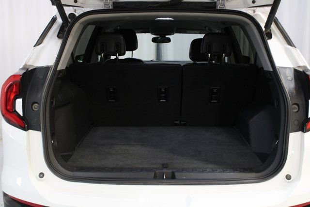 Used 2019 GMC Terrain SLT w/ Preferred Package image 32