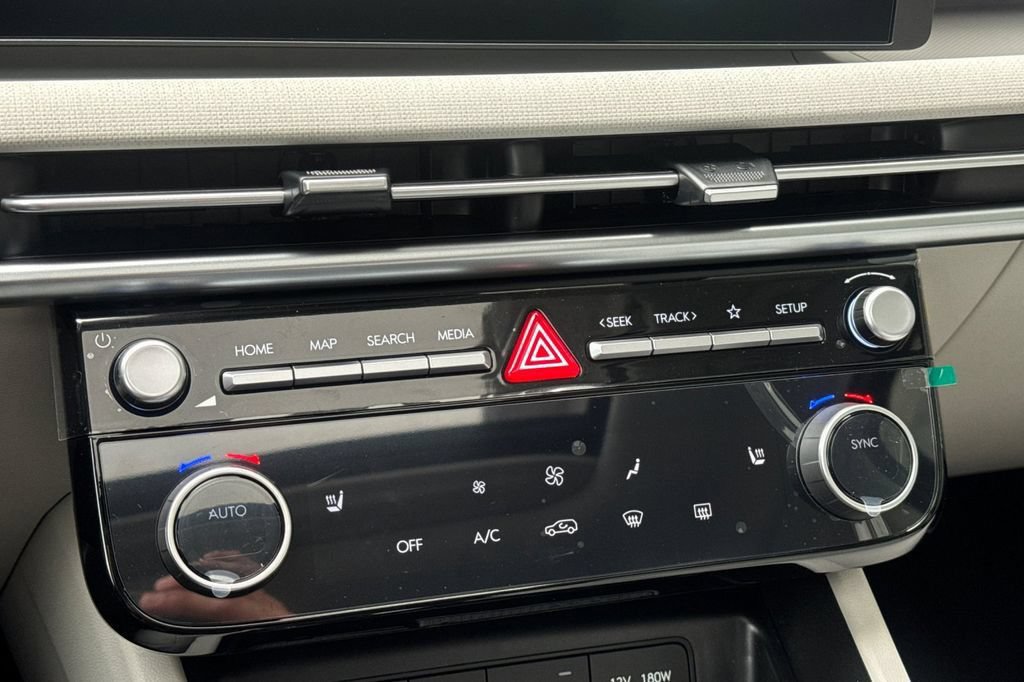 New 2026 Hyundai Tucson SEL FWD image 23