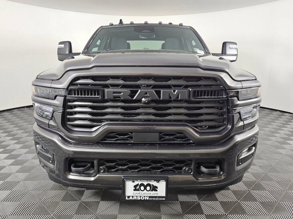New 2026 RAM 3500 Big Horn AWD/4WD image 9