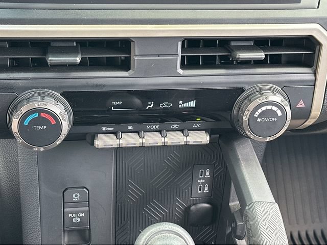 Used 2024 Toyota Tacoma SR AWD/4WD image 19