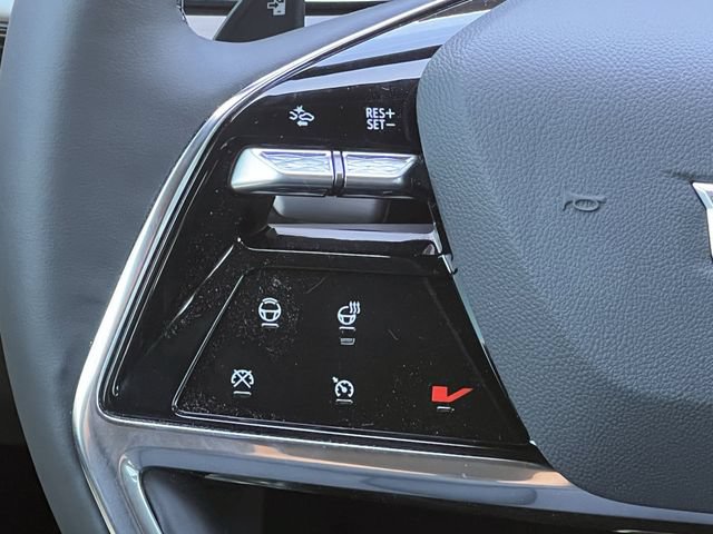 New 2026 Cadillac Vistiq Luxury AWD/4WD image 13