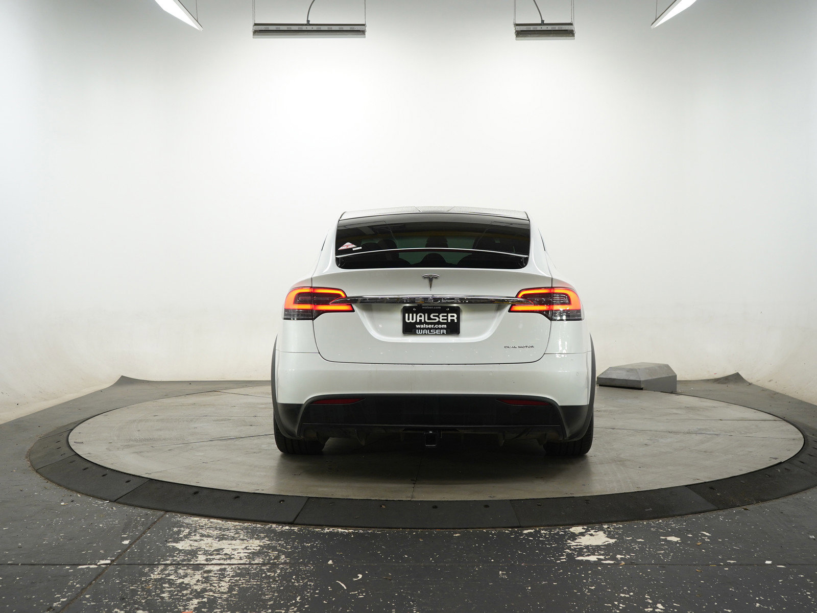 Used 2020 Tesla Model X Long Range AWD/4WD image 13