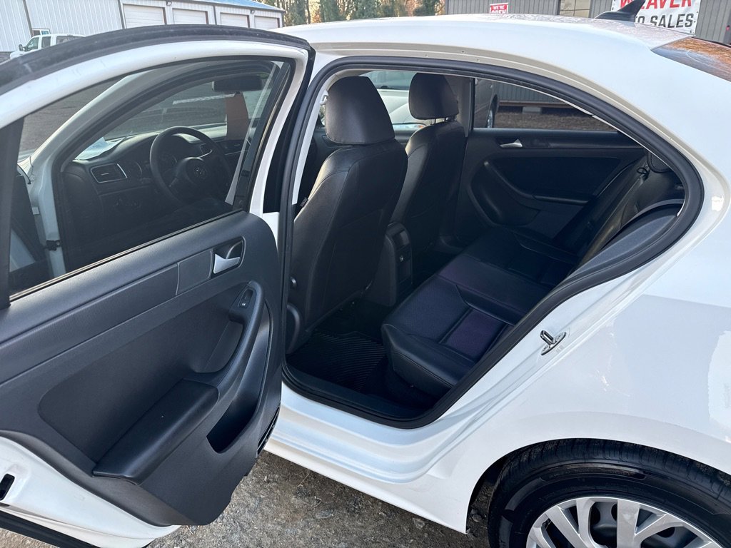 Used 2014 Volkswagen Jetta SE image 10
