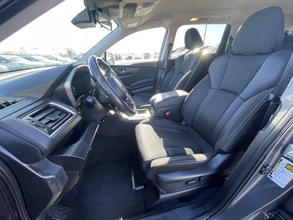 Used 2023 Subaru Ascent Premium image 9