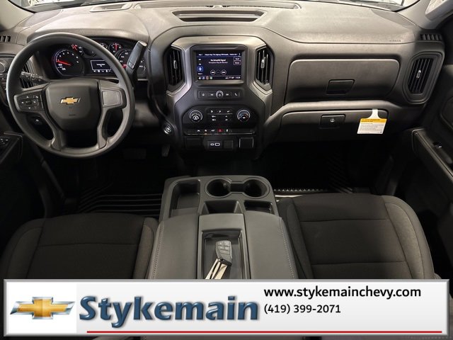 New 2026 Chevrolet Silverado 1500 Custom w/ Turbomax Blackout Package image 3