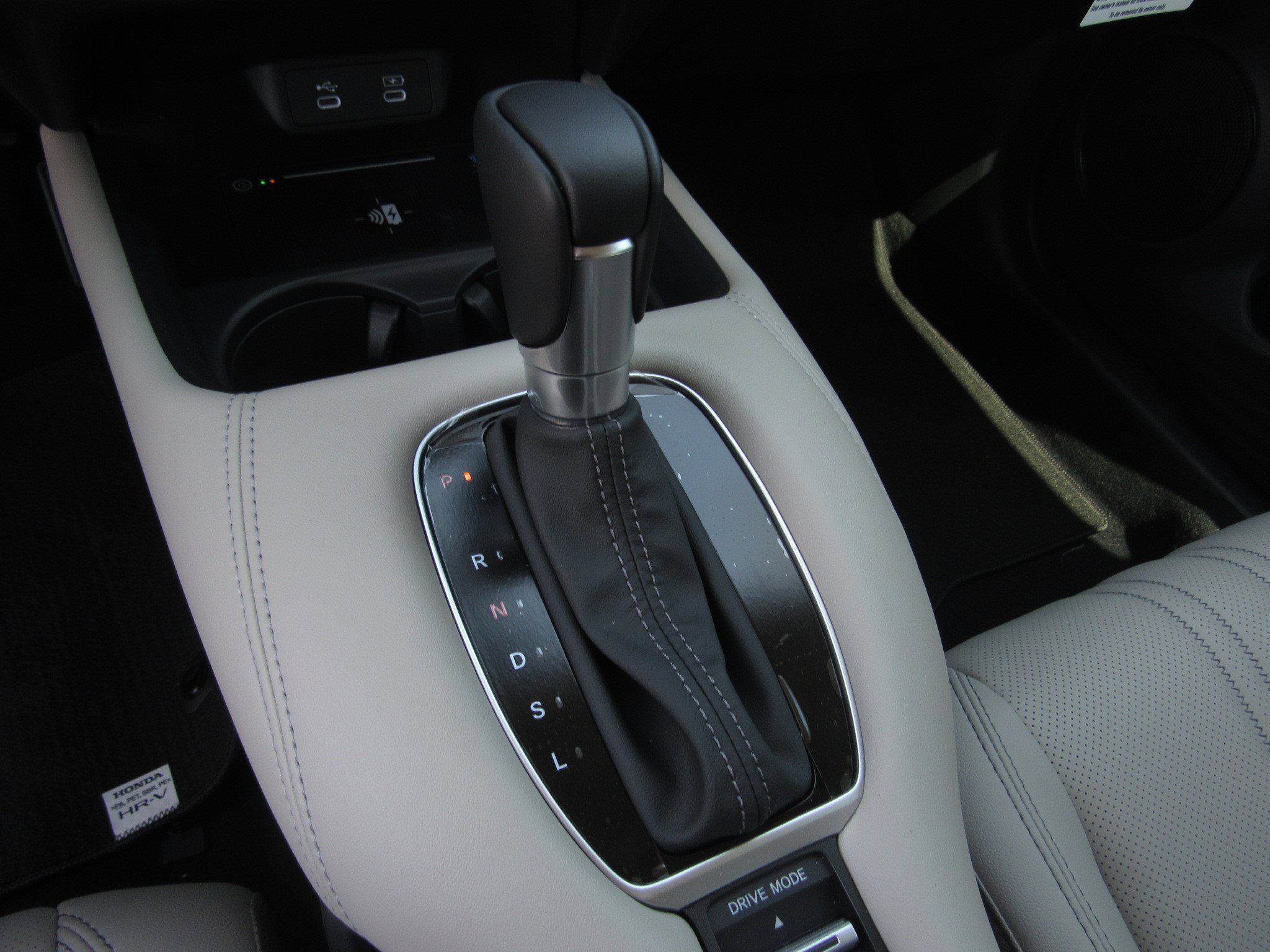 New 2026 Honda HR-V EX-L image 18