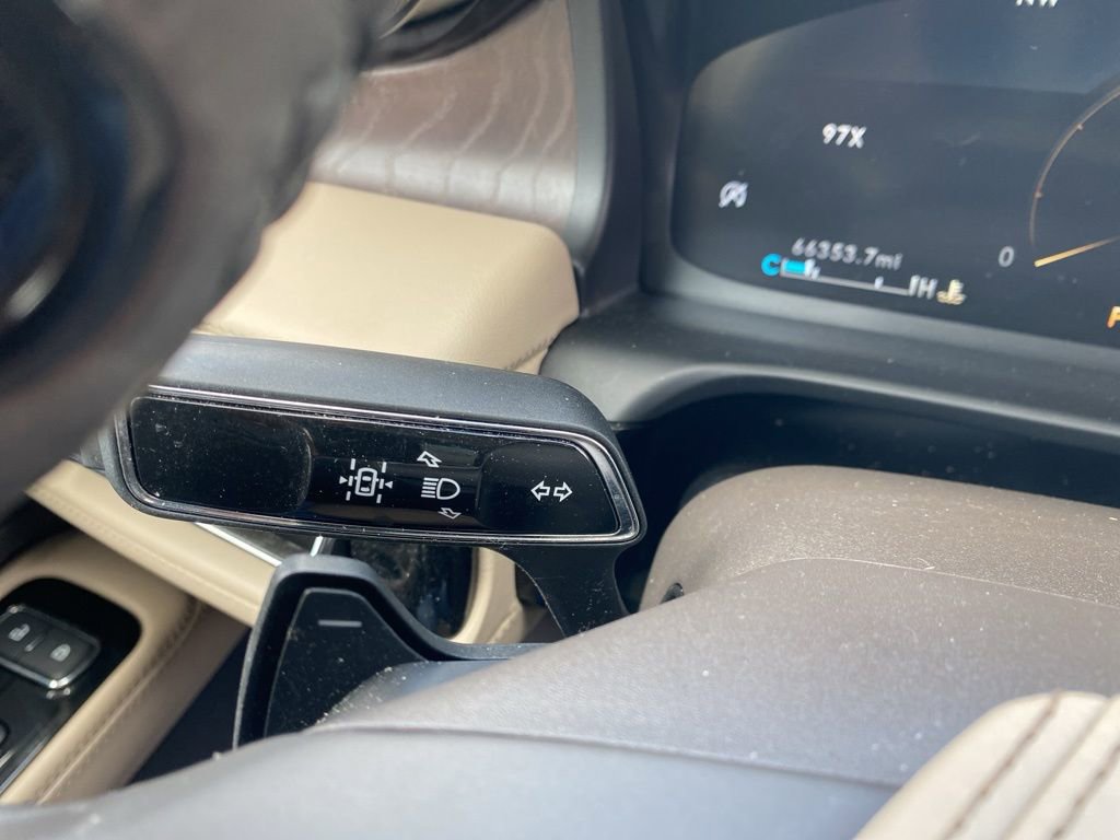 Used 2022 Lincoln Aviator Reserve w/ Elements Package Plus image 34