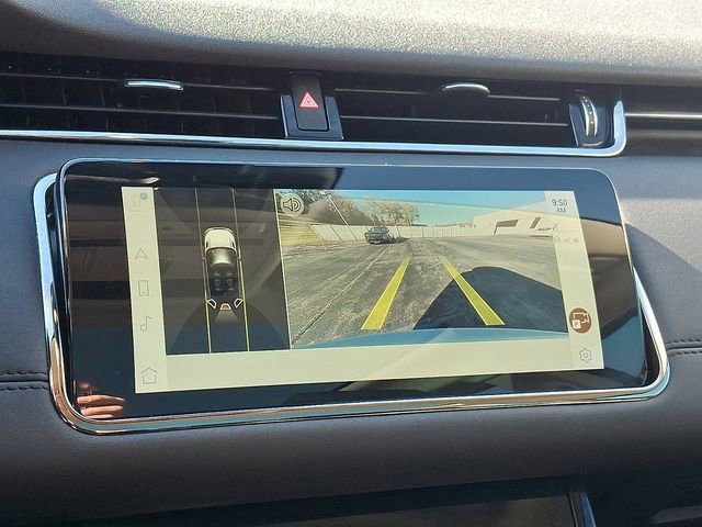 Used 2023 Land Rover Range Rover Evoque R-Dynamic SE image 20